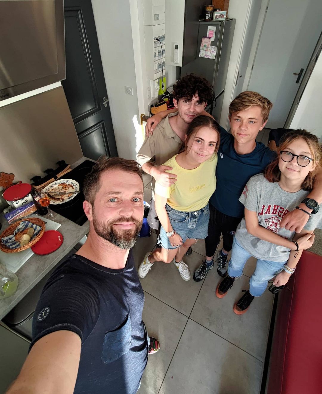 Misha Kostrzewski z dziećmi: Elisabeth, Nina, Yann