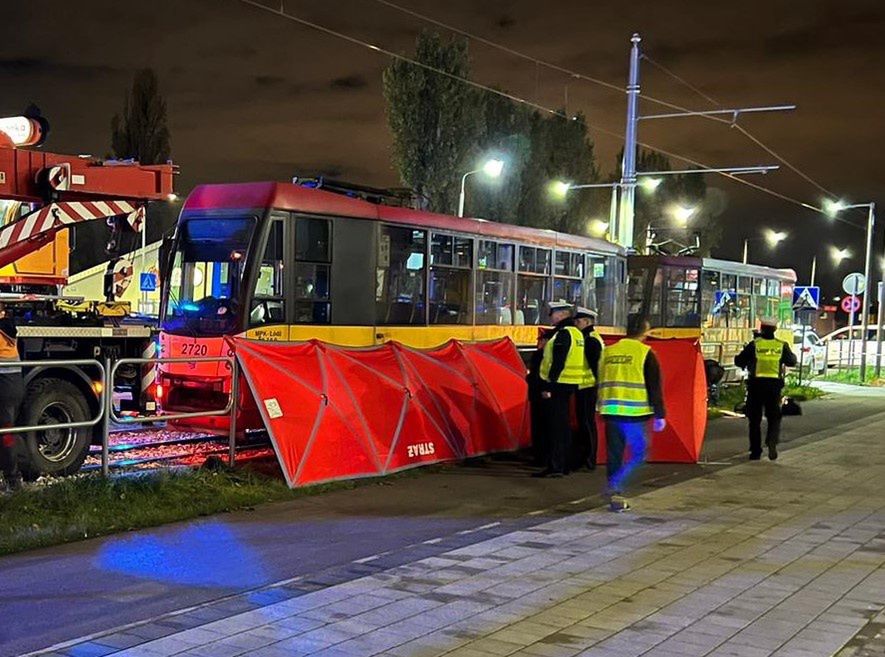 Kobieta wciągnięta pod wagon. Makabryczny wypadek w Pabianicach