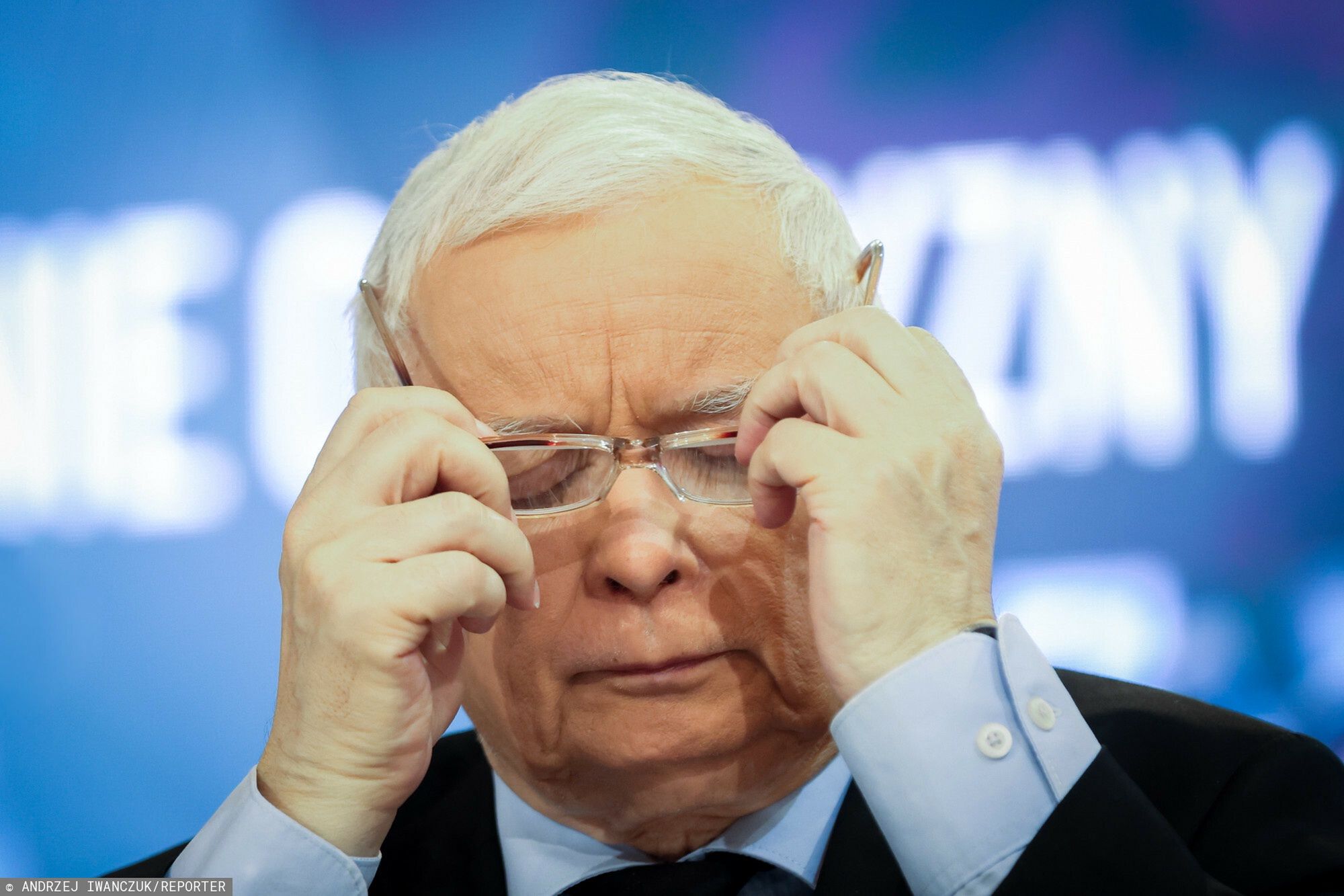 Jarosław Kaczyński na konferencji prasowej. Zaliczył kilka wpadek jednego dnia... 