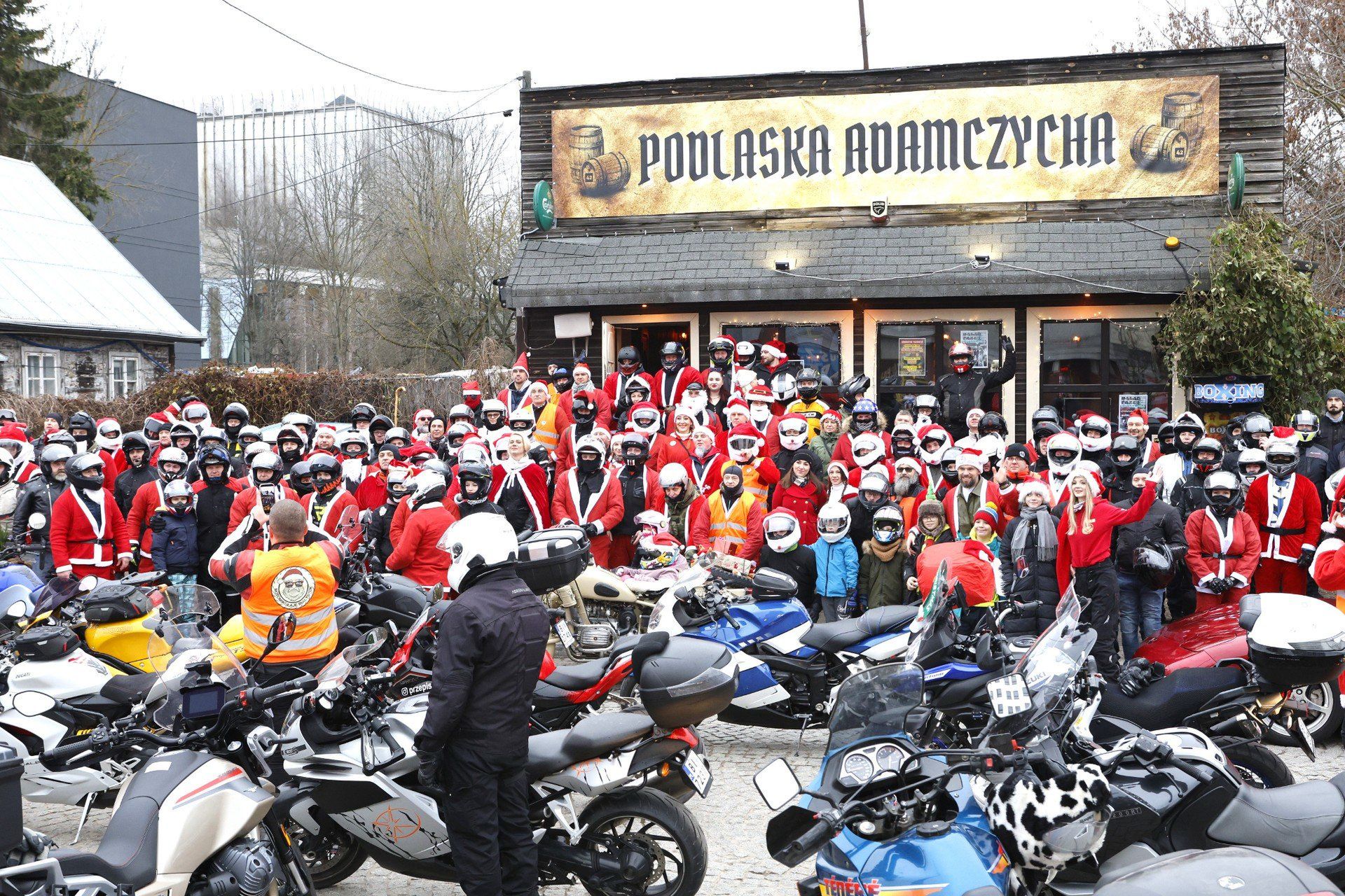 Białystok opanowali Mikołaje na motocyklach.