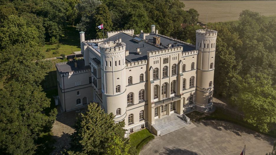 Zamek Wielkopolski w Rokosowie