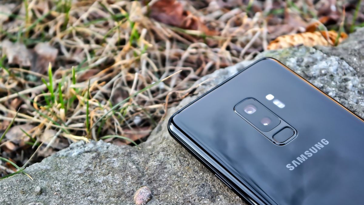 Samsung Galaxy S9+ - ciężko o lepszy wybór (gdy nie dbasz o cenę) [TEST] 1
