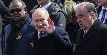 Kto towarzyszył Putinowi? U jego boku dziewięciu przywódców ze świata