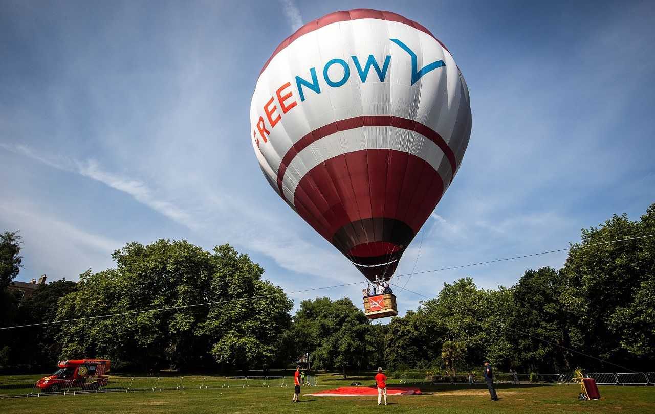 FREE NOW z nowym środkiem transportu. W ofercie pojawił się lot balonem - FREE NOW oferuje lot balonem