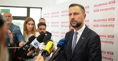 Przygotowania w MON na wypadek wojny. Kosiniak-Kamysz tłumaczy