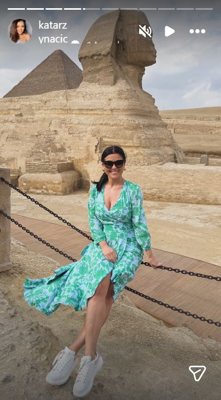 Katarzyna Cichopek w modnej stylizacji w Egipcie