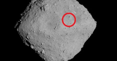 Pył spoza Układu Słonecznego. Naukowcy zbadali próbki z asteroidy