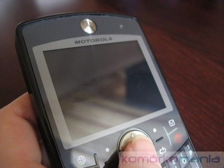 Cellna recenzja: MOTOROLA Q9h 3