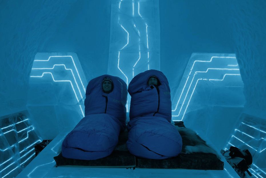 TRON w lodowym hotelu... ziiiimno... 6