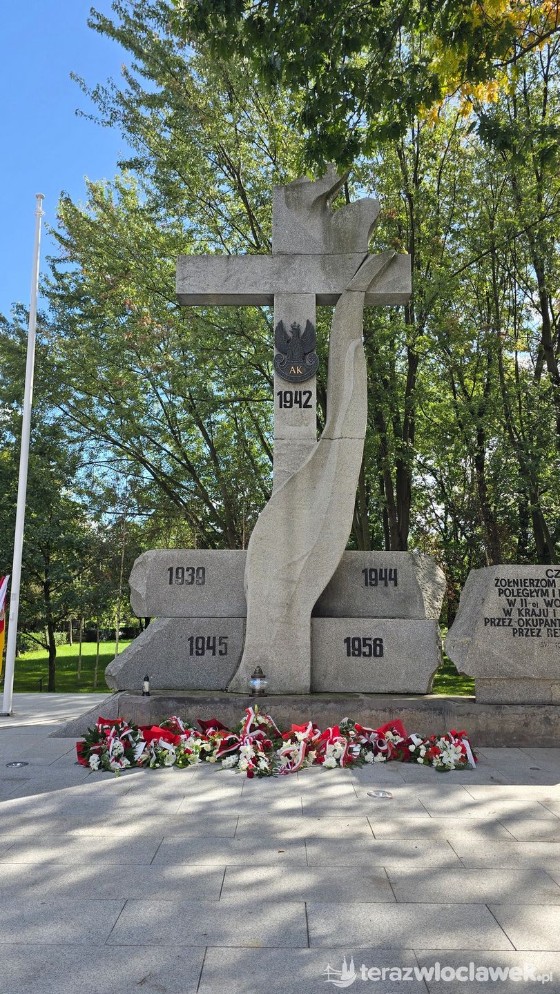 Włocławek uczcił 87. rocznicę agresji ZSRR na Polskę