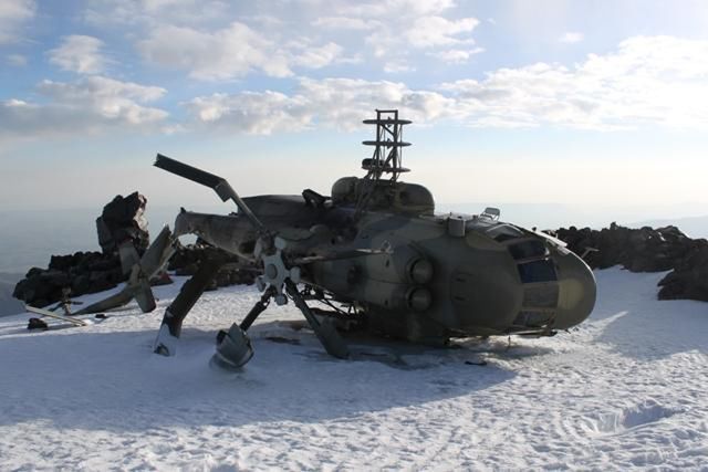 Helikopter na Elbrusie, czyli wrak na wysokościach 2