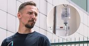 Polski raper odwołał koncert i wylądował w szpitalu. Zeus zaleca fanom jedno