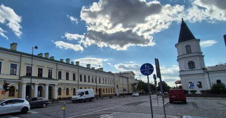 Pogoda w Suwałkach. Prognoza na czwartek 1 stycznia. Mróz rano, po południu lekki śnieg i spadek ciśnienia