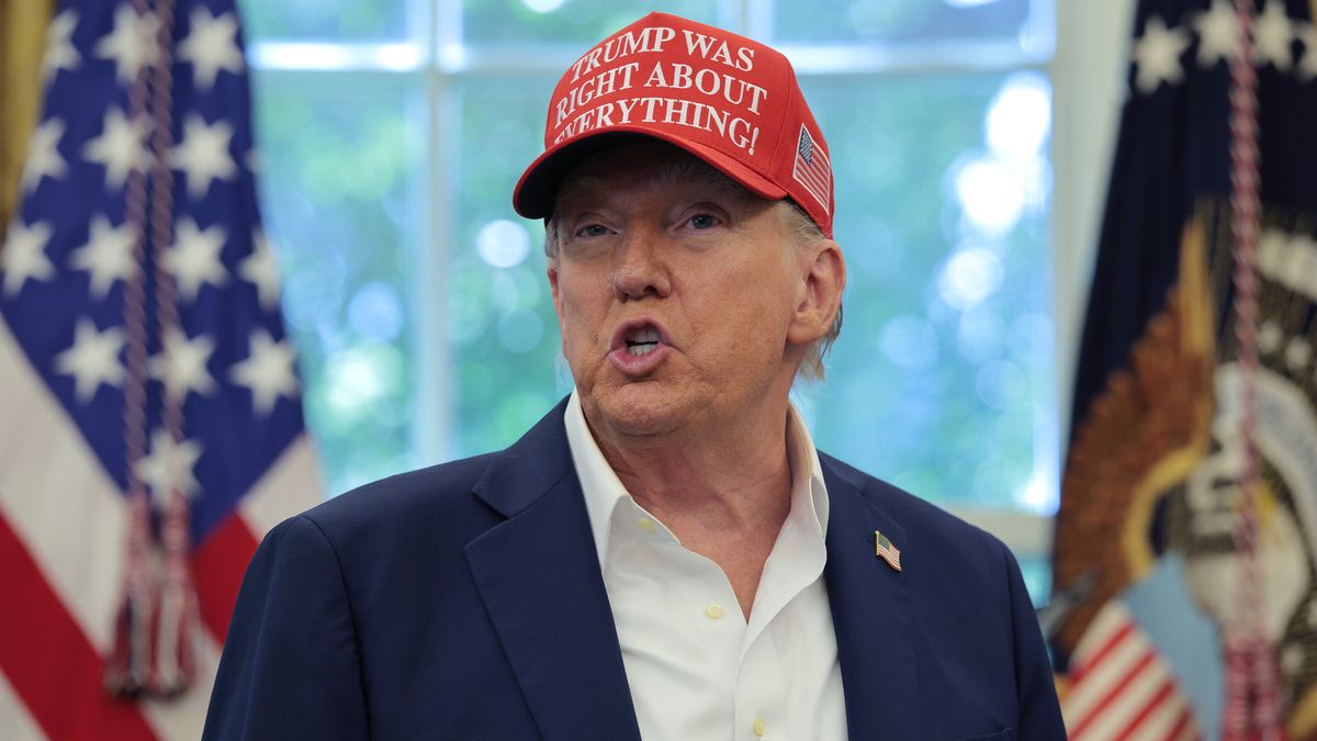 WASHINGTON, DC - AUGUST 22: U.S. President Donald Trump speaks in the Oval Office August 22, 2025 in Washington, DC. Trump announced the FIFA World Cup 2026 draw will take place at The Kennedy Center.   (Photo by Chip Somodevilla/Getty Images)
