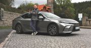 Pierwsza jazda: Toyota Camry – dopracowany mistrz oszczędzania