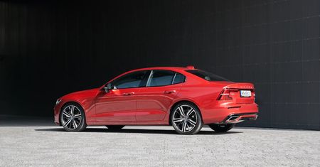 Volvo kończy produkcję S60. Zastąpi go elektryczny SUV