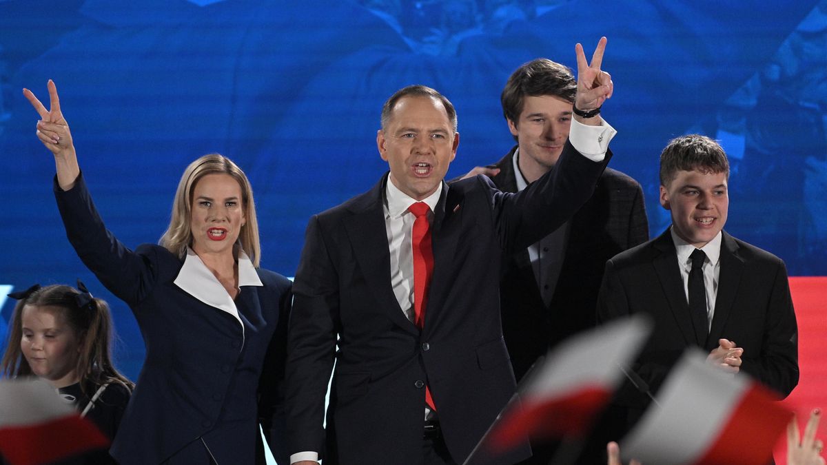 Zmiana w sondażu late poll. Karol Nawrocki na prowadzeniu