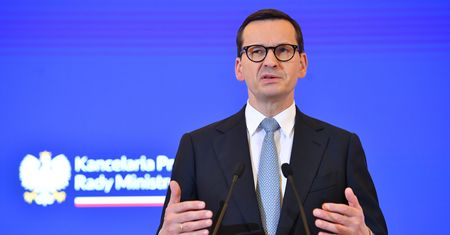 Sześć i pół godziny informacyjnej pustki. Eksperci wskazują błąd rządu