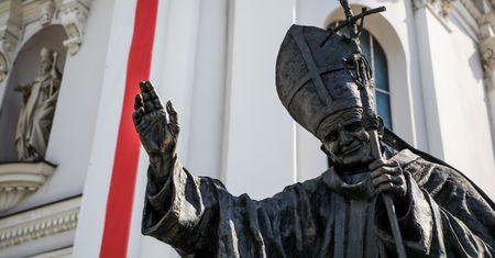 Relikwia Jana Pawła II skradziona. Była tam krew papieża
