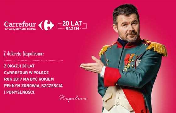 Jacek Braciak jako Napoleon w kampanii na 20-lecie Carrefour w Polsce (wideo)