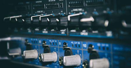 Zagadkowa rosyjska radiostacja. Urządzenie zaczęło nadawać… memy