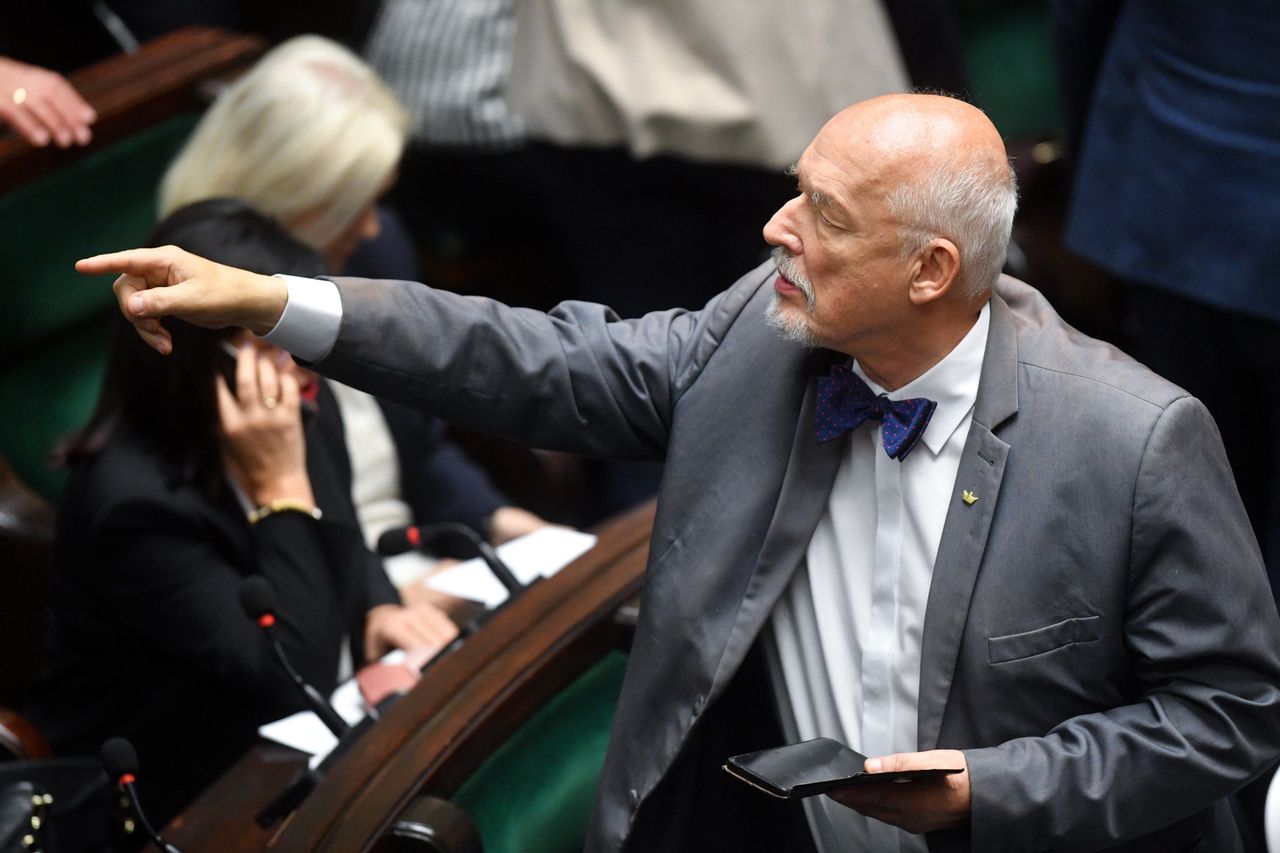 Korwin-Mikke ukarany. "Zamiast się wytłumaczyć, zrobił awanturę"