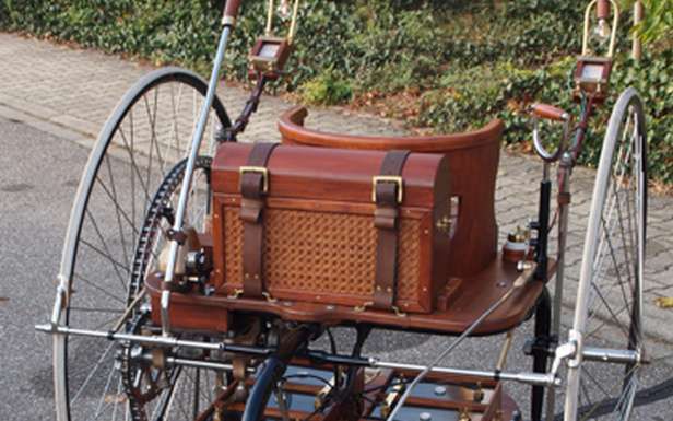 Muzeum zrekonstruowało 130-letni, elektryczny pojazd. To jeździ! 1
