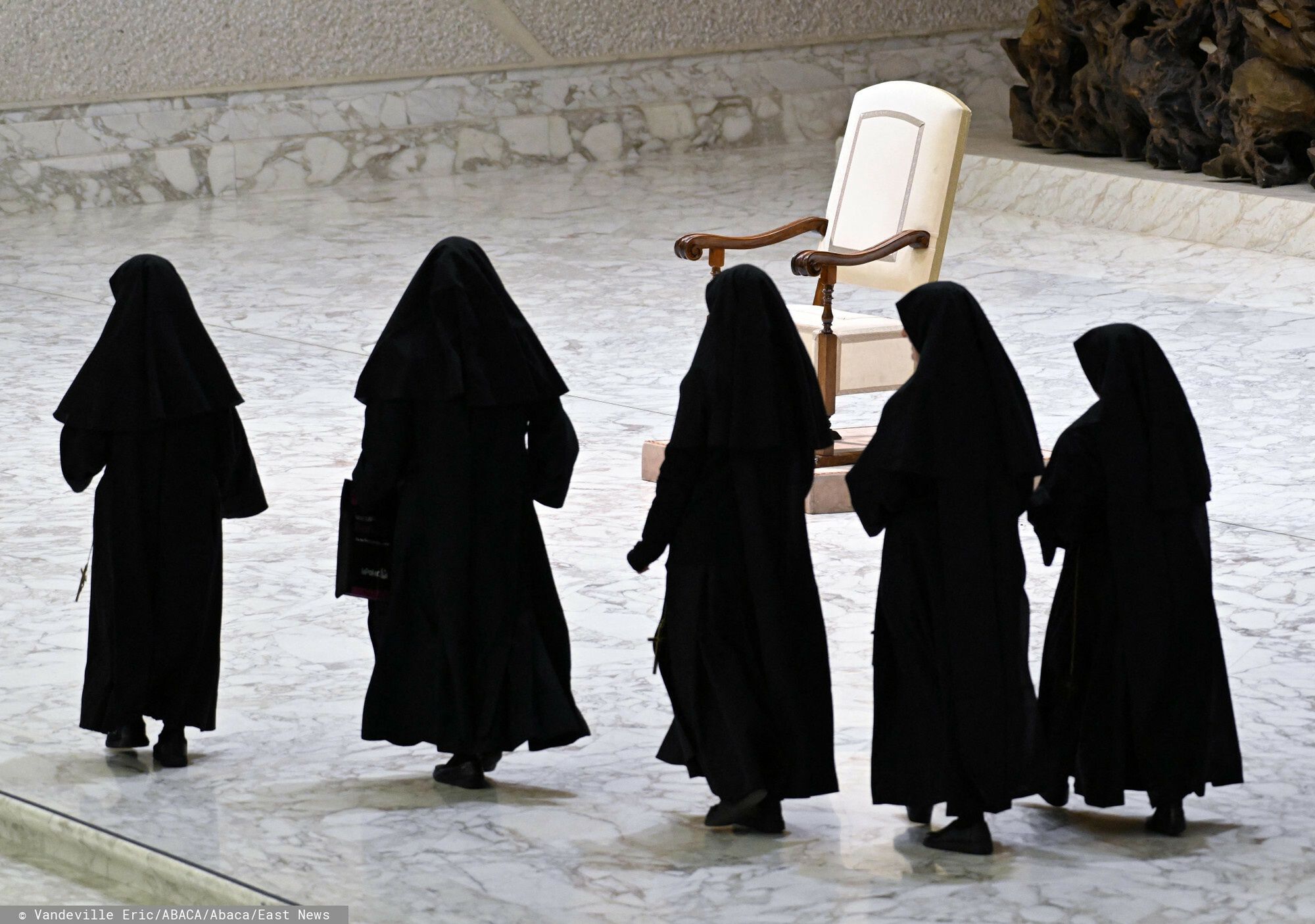 Temporary
The pope?s chair in the Paul VI Hall, Vatican on November 29, 2023. Photo: Eric Vandeville/ABACAPRESS.COMM
Vandeville Eric/ABACA