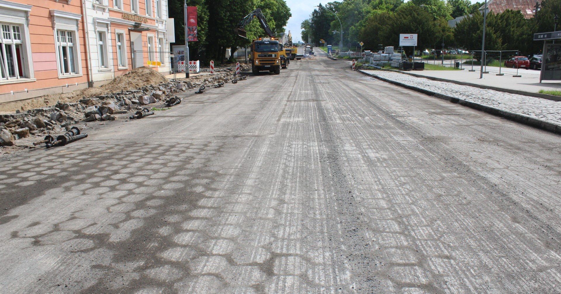 Trwa kolejny etap przebudowy ulicy Zwycięstwa w Koszalinie