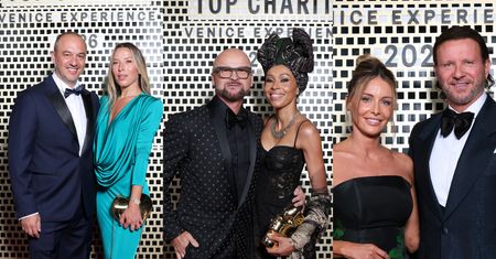 Małgorzata Rozenek i Radosław Majdan, Ewa Chodakowska z (jeszcze) mężem podbijają TOP CHARITY Venice Experience u Omeny Mensah i Rafała Brzoski (ZDJĘCIA)