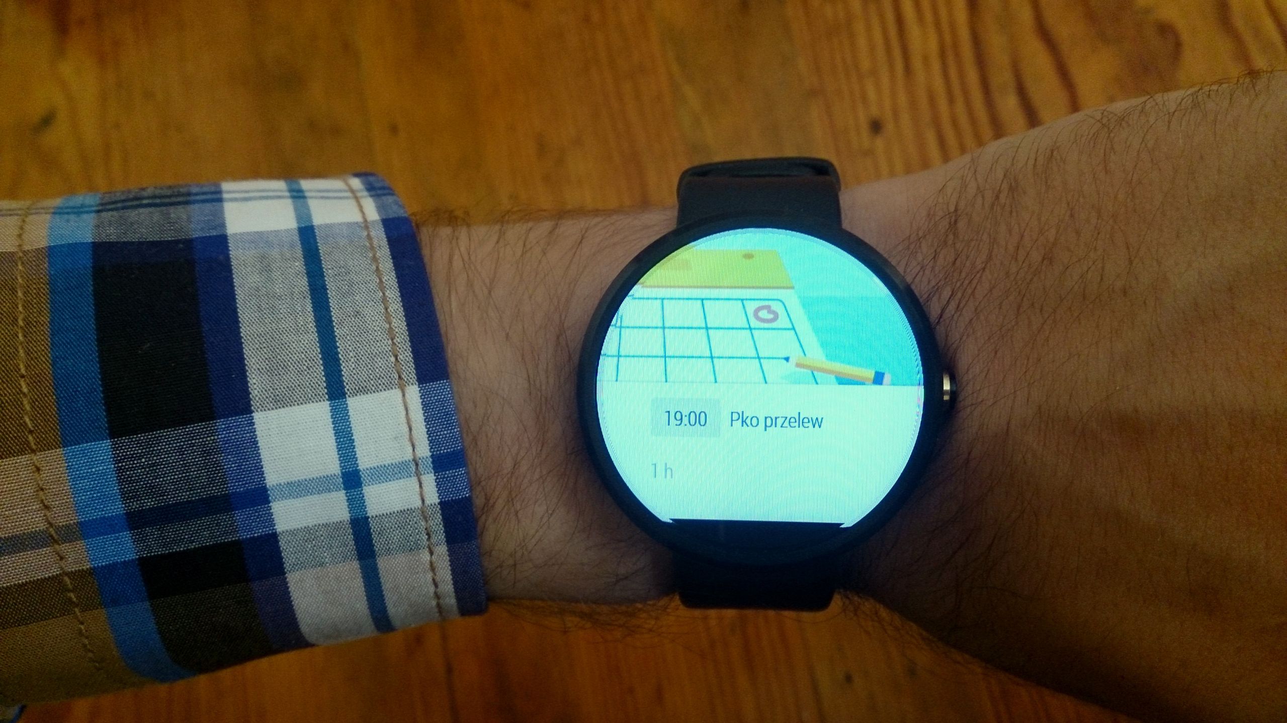 Moto 360 - test i recenzja inteligentnego zegarka Motoroli 4