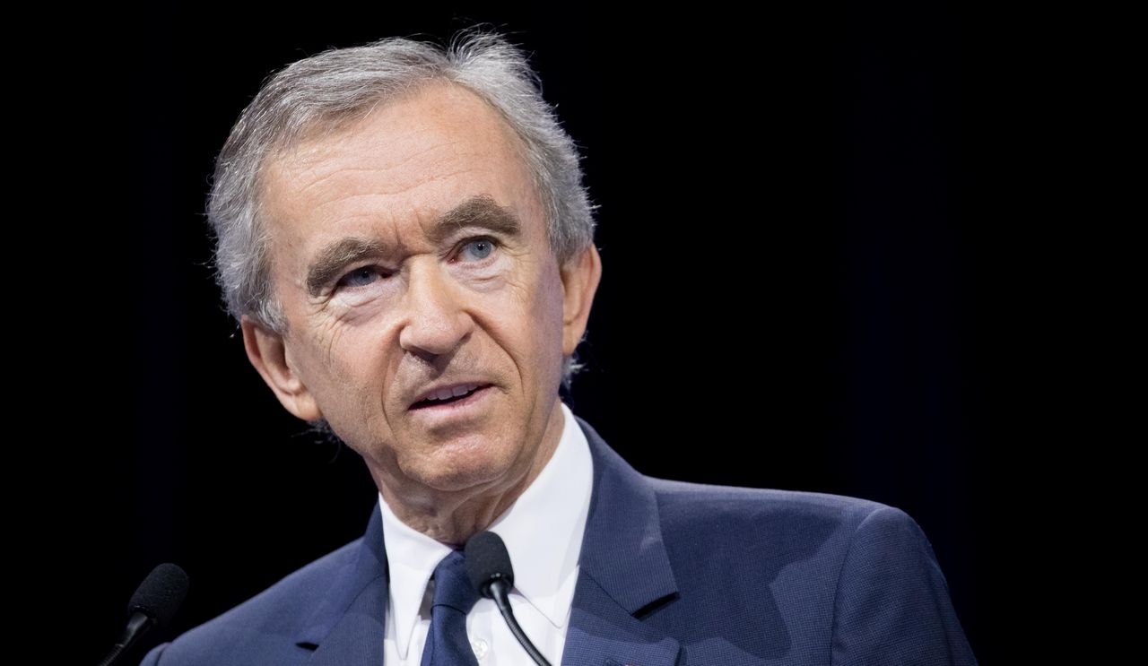 Najbogatszy człowiek świata sprzedał odrzutowiec, bo nie chciał być śledzony przez internautów