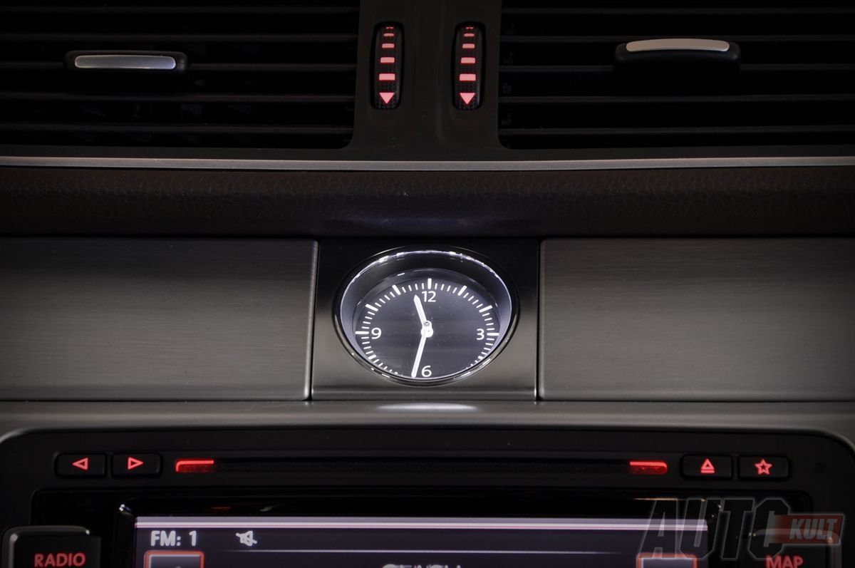 Volkswagen Passat 2.0 TDI BlueMotion Highline test wnętrze