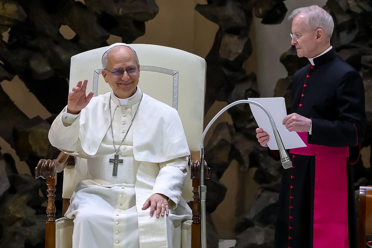 Belgrade archbishop recalls tense first dinner with Pope Leo XIV