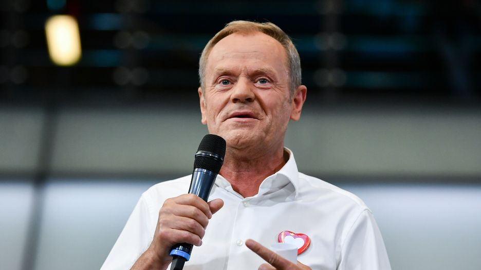 Rewolucja w pensjach i emeryturach. Tusk przedstawił program