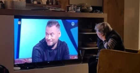 Mama Stanowskiego zgasiła internautę. Pokazała swoje zdjęcie. "Wow"