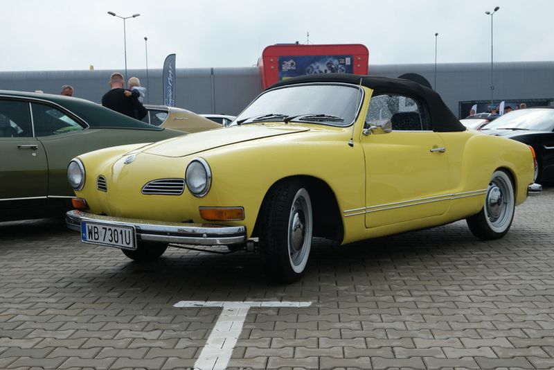 VW Karmann Ghia