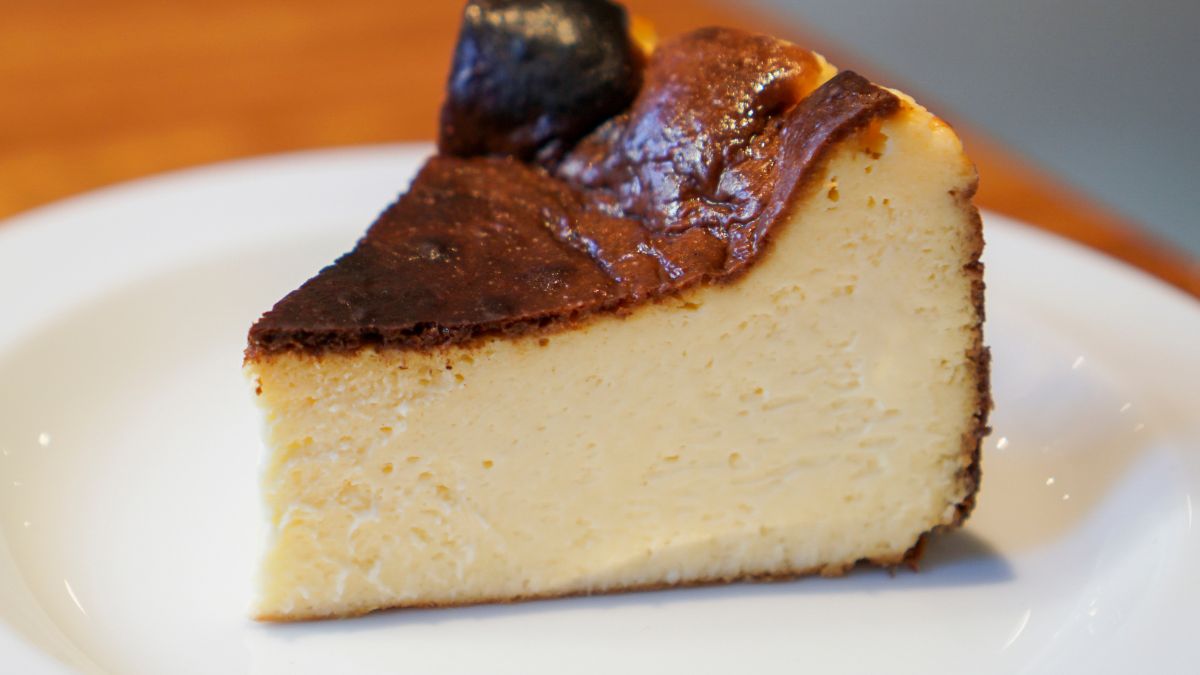 Poznaj trik na uzyskanie puszystego sernika