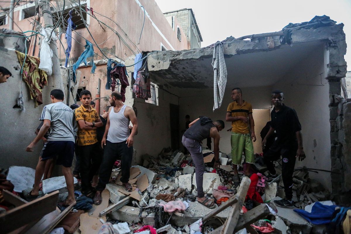 Miasto Khan Yunis w Strefie Gazy po bombardowaniu przez Izrael