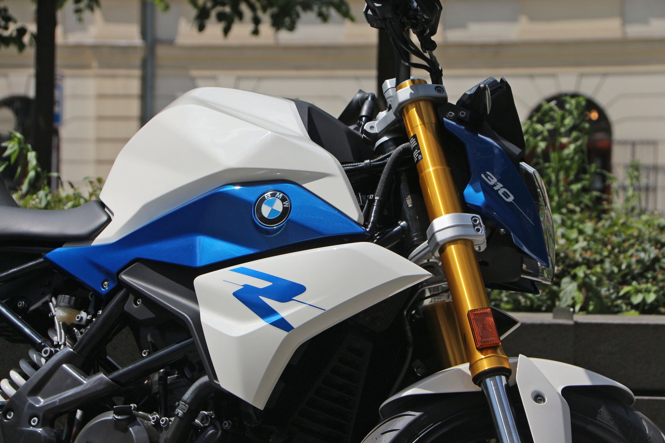 BMW G 310 R