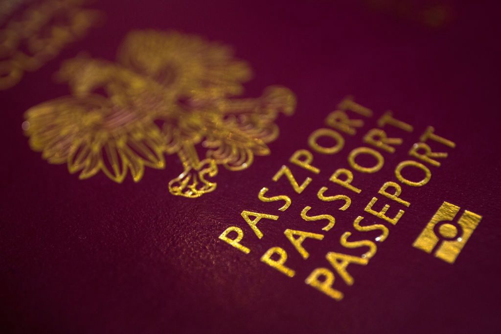 Polski paszport na 6 miejscu w rankingu 