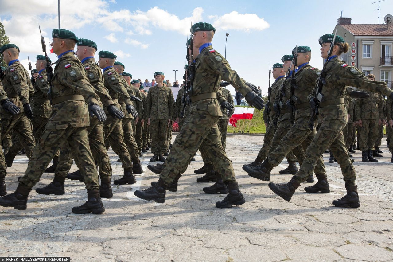 Polacy w badaniu United Surveys dla WP zostali zapytani o polską pomoc dla Ukrainy 