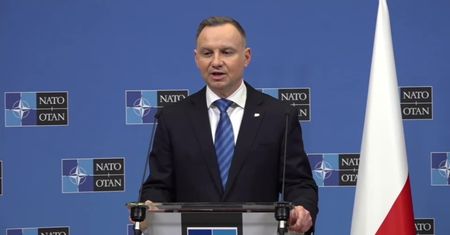 Nowe plany bezpieczeństwa i budowa magazynów uzbrojenia. Rozmowa A. Dudy z szefem NATO