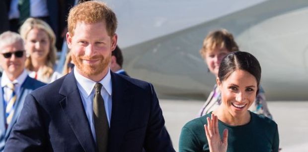 Harry i Meghan wydali FORTUNĘ na wynajem prywatnego odrzutowca. Na 10 godzin lotu potrzebowali dwóch łazienek i PIĘCIU ŁÓŻEK