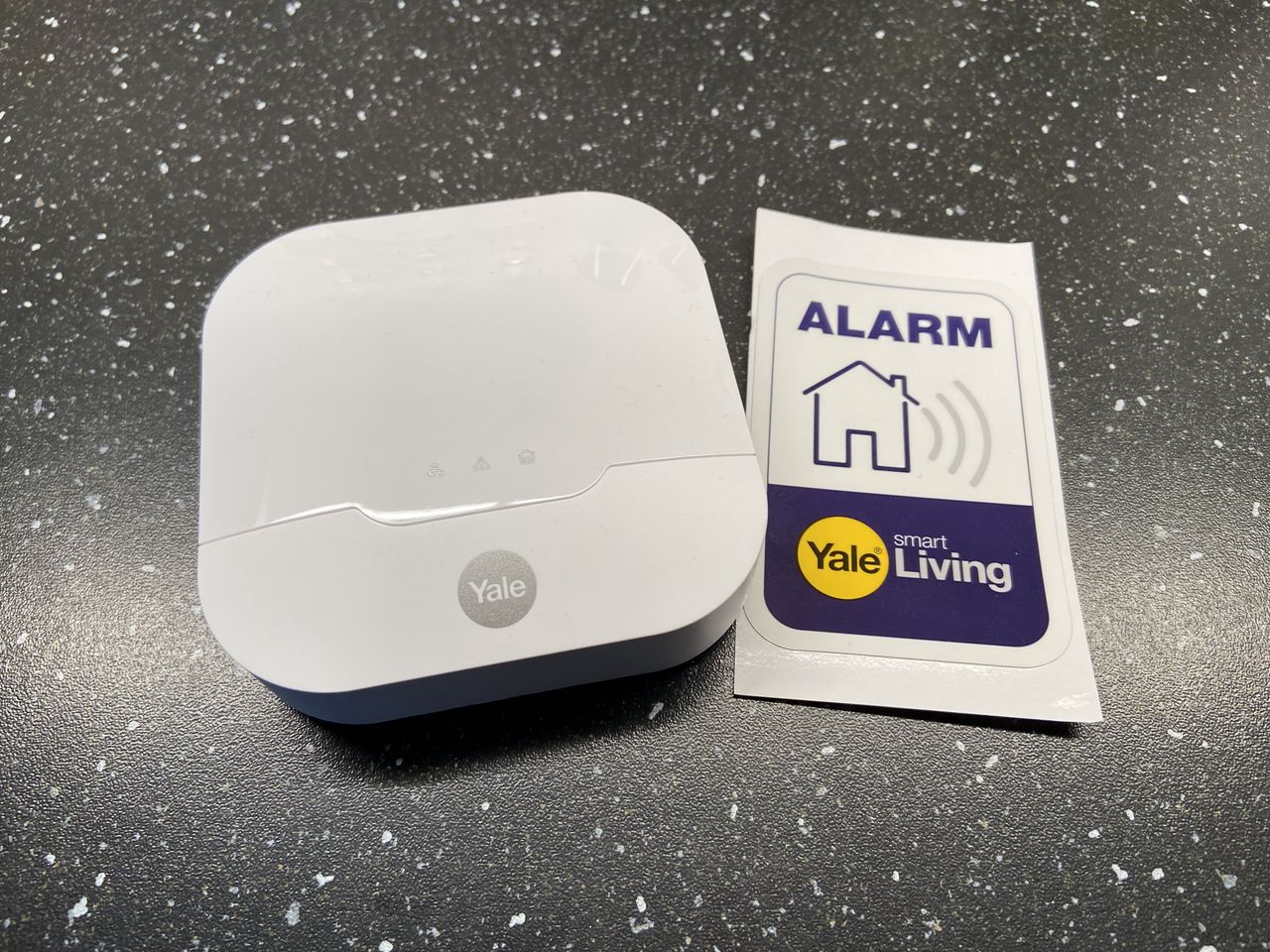 Sprawdzamy, jak działa Yale Sync Smart Home Alarm