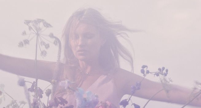 Warsaw Labs współtworzy markę kosmetyczną Cosmoss by Kate Moss