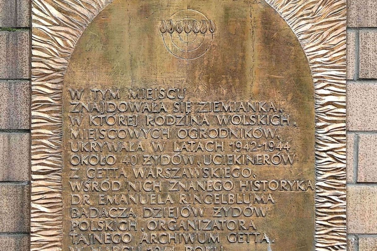 Warszawa. 77. rocznica likwidacji bunkra "Krysia". Rodzina Wolskich ukrywała tam Żydów
