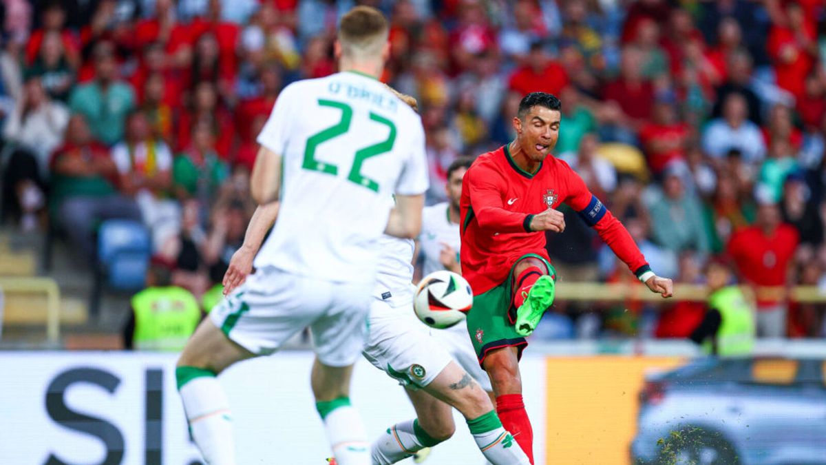 Getty Images / Diogo Cardoso / strzał Cristiano Ronaldo, po którym padła bramka