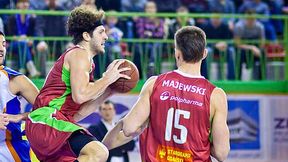 Zagraniczny podkoszowy wzmocni Polpharmę