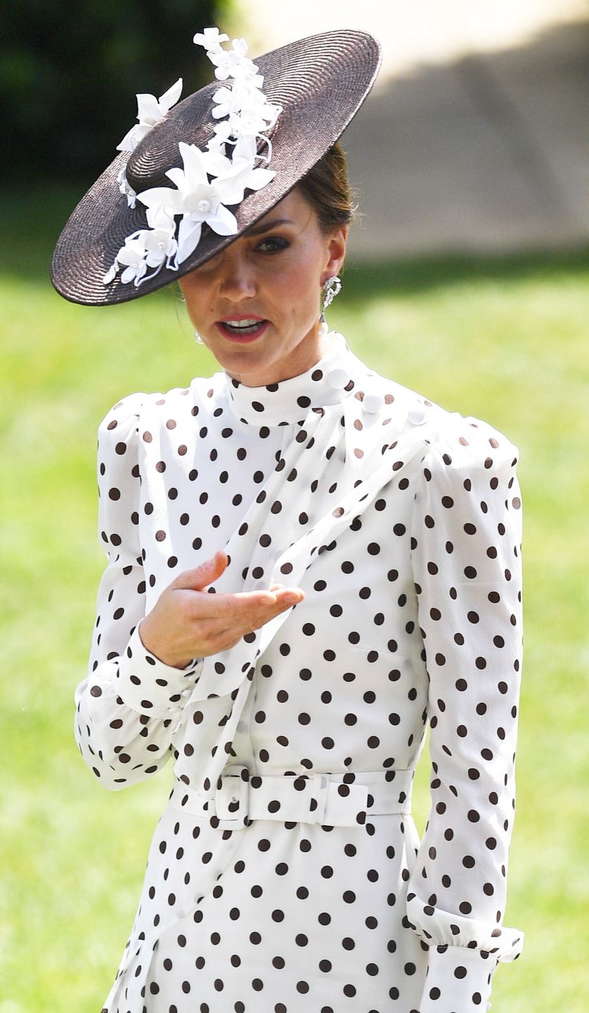 Książę William i księżna Kate na królewskich wyścigach konnych w Ascot 